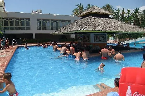 Benalbeach 5 Benalmadena 0*,